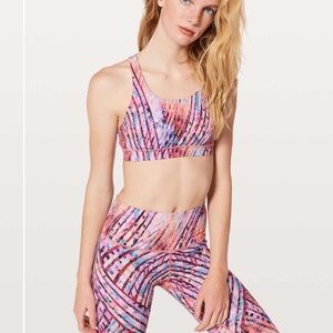 lululemon EUC Energy Bra *Central Saint Martina Nulux